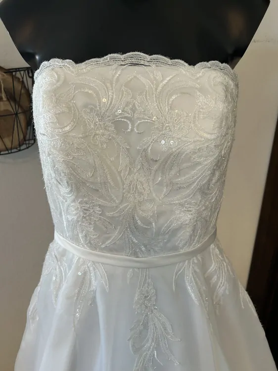 princeznovské svatební šaty Magic Bride