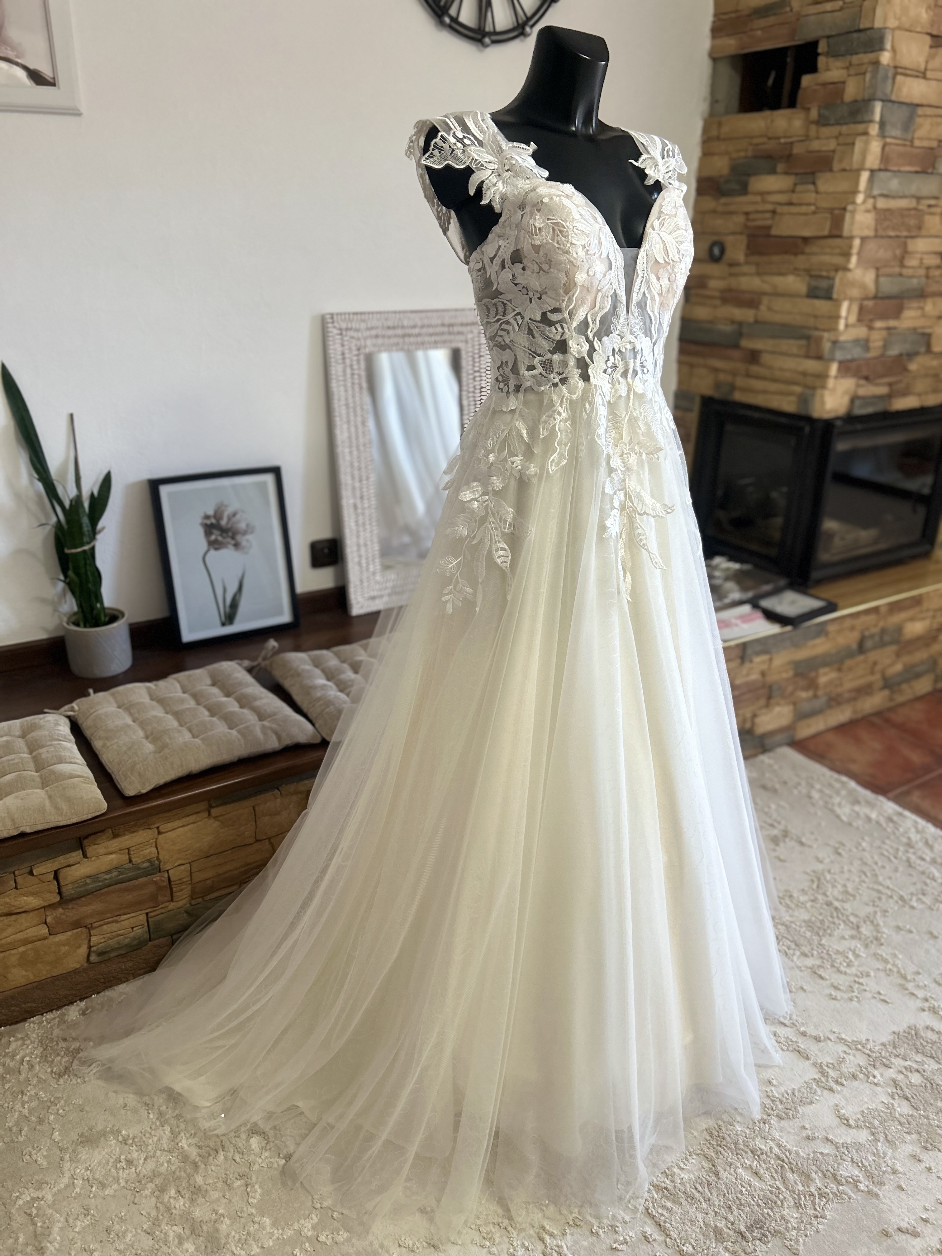 svatební šaty, velikost 40 až 44