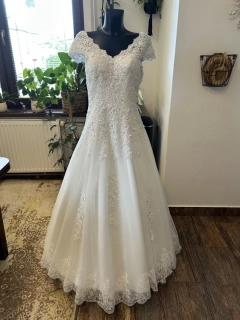 princeznovské svatební šaty